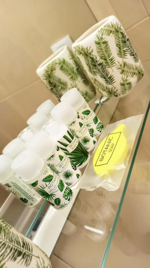 Botanic Suite Малага Екстериор снимка